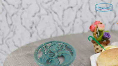 HomeHand Cast Iron Trivet – Seahorse Seagrass Design